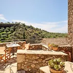 Petreas Castle Holiday home
