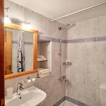 Petreas Castle Holiday home *