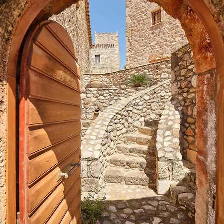 Petreas Castle Kardamyli
