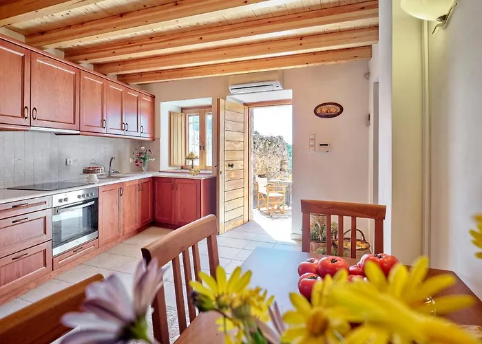 Petreas Castle Vakantiehuis Kardhamili