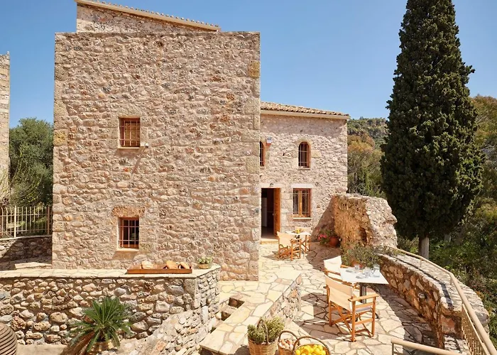 Petreas Castle Kardamyli