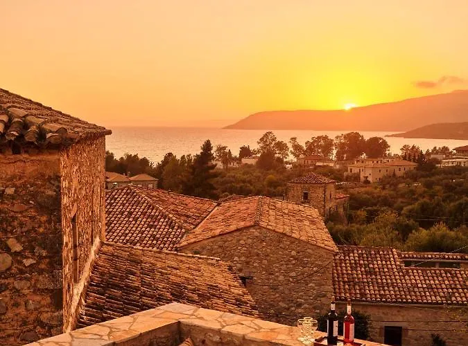 Petreas Castle Сasa de vacaciones Kardamyli